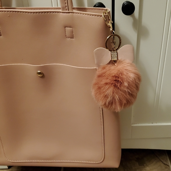 Tote bag With matching pompom key chain - Picture 9 of 9